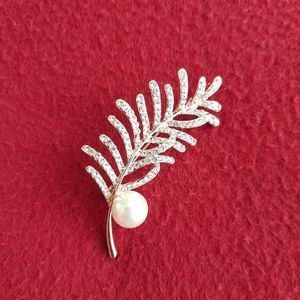 Brooch Pin